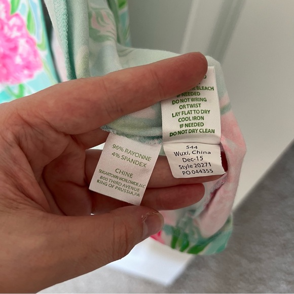 Lilly Pulitzer floral wrap dress size Large - Picture 4 of 5